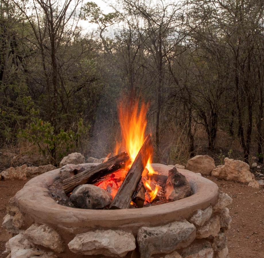 Onguma Tamboti Campsite Намутони Экстерьер фото